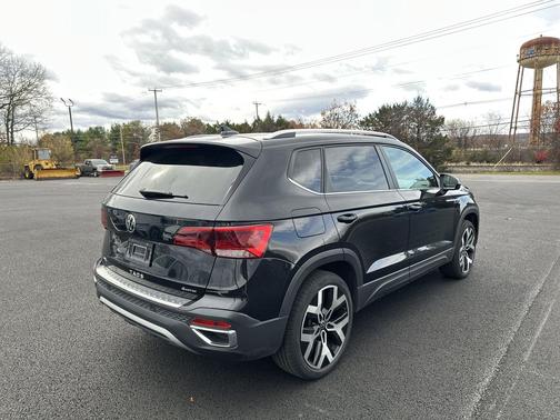 2022 Volkswagen Taos 1.5T SEL