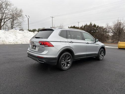2022 Volkswagen Tiguan 2.0T SE 4MOTION