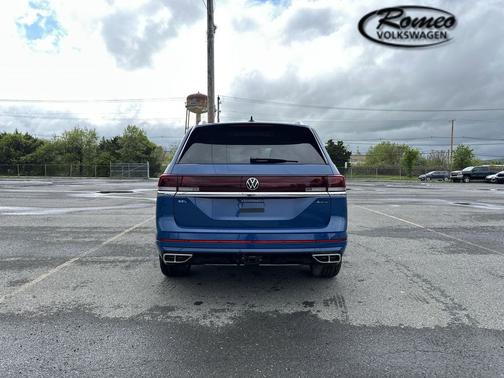 2025 Volkswagen Atlas 2.0T SEL Premium R-Line 4MOTION