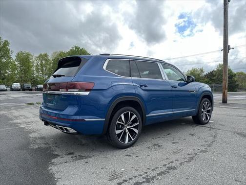 2025 Volkswagen Atlas 2.0T SEL Premium R-Line 4MOTION