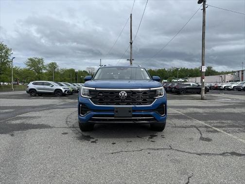 2025 Volkswagen Atlas 2.0T SEL Premium R-Line 4MOTION