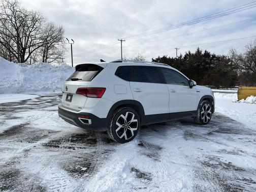 2023 Volkswagen Taos 1.5T SEL