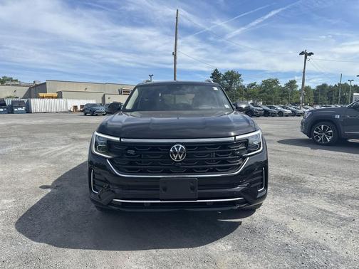 2026 Volkswagen Atlas 2.0T SEL Premium R-Line 4MOTION