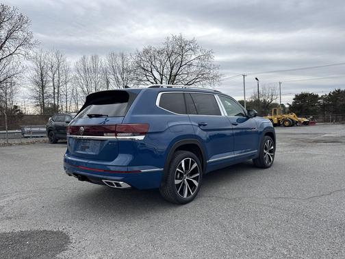 2025 Volkswagen Atlas 2.0T SEL Premium R-Line 4MOTION