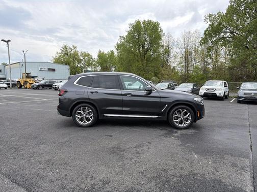 Dark Graphite Metallic 2022 BMW X3 xDrive30i