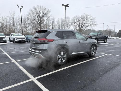 2021 Nissan Rogue Platinum