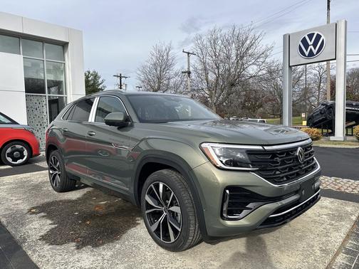 2026 Volkswagen Atlas Cross Sport 2.0T SEL Premium