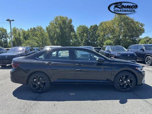 2025 Volkswagen Jetta 1.5T SE