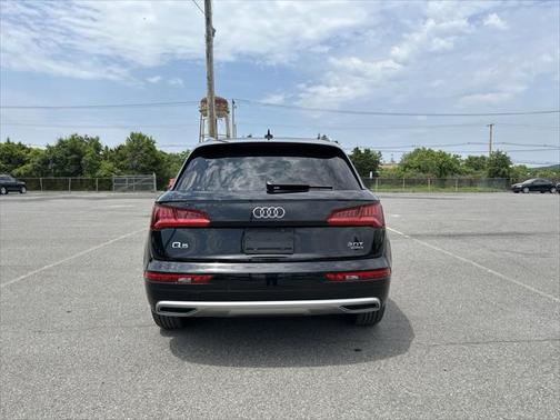 2018 Audi Q5 2.0T Tech Premium