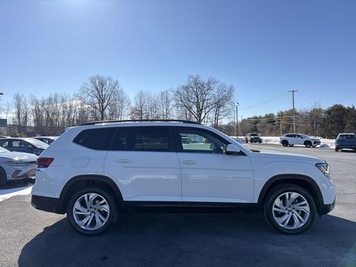 2023 Volkswagen Atlas 3.6L SE w/Technology