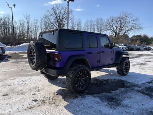 2022 Jeep Wrangler Willys