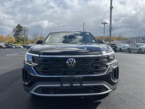 2026 Volkswagen Atlas Cross Sport 2.0T SEL