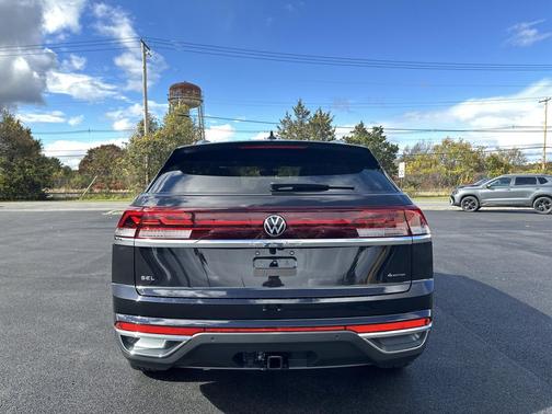 2026 Volkswagen Atlas Cross Sport 2.0T SEL