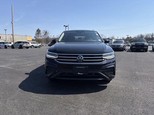 2023 Volkswagen Tiguan 2.0T SE 4MOTION