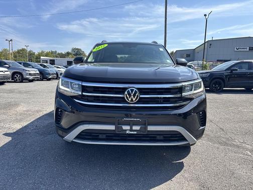 2022 Volkswagen Atlas 3.6L SE w/Technology