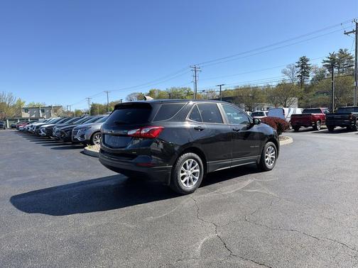Mosaic Black Metallic 2020 Chevrolet Equinox LS
