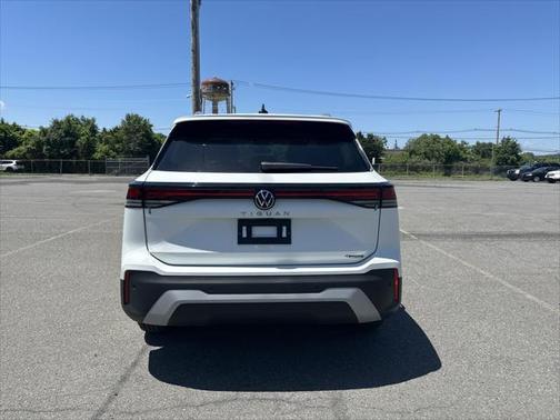 2025 Volkswagen Tiguan 2.0T S 4MOTION