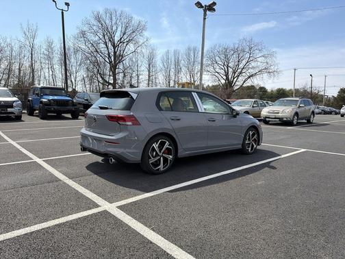 Moonstone Gray 2026 Volkswagen Golf GTI 2.0T SE DSG