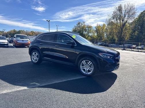 2021 Mercedes-Benz GLA 250 Base 4MATIC