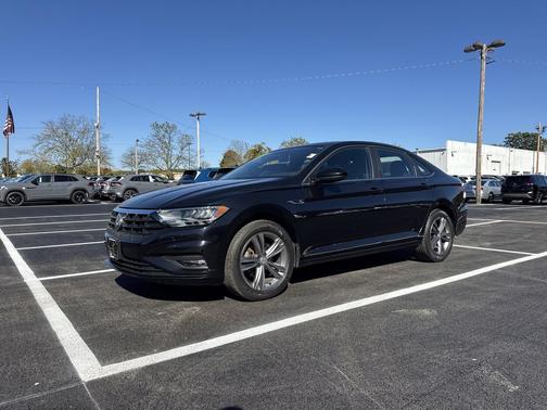 2019 Volkswagen Jetta 1.4T R-Line
