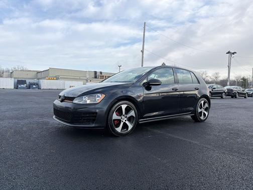 2017 Volkswagen Golf GTI 2.0T S 4-Door