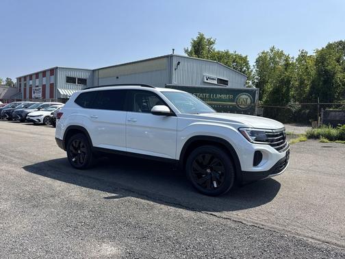 2026 Volkswagen Atlas 2.0T SE w/Technology 4MOTION