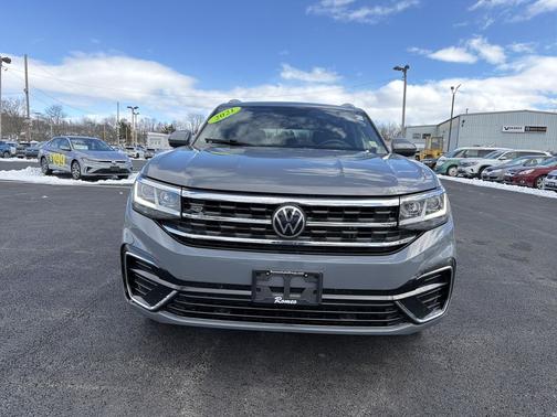2021 Volkswagen Atlas Cross Sport 3.6L V6 SE w/Technology R-Line