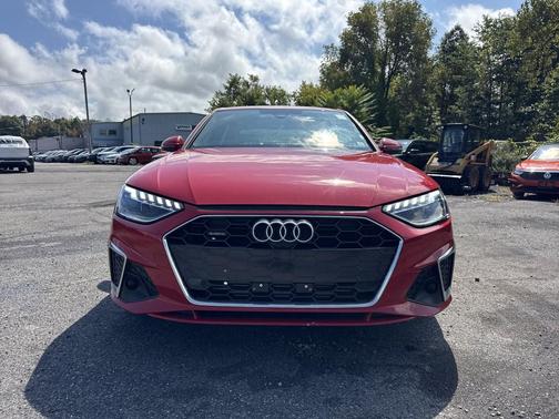 2024 Audi A4 45 S line Premium Plus