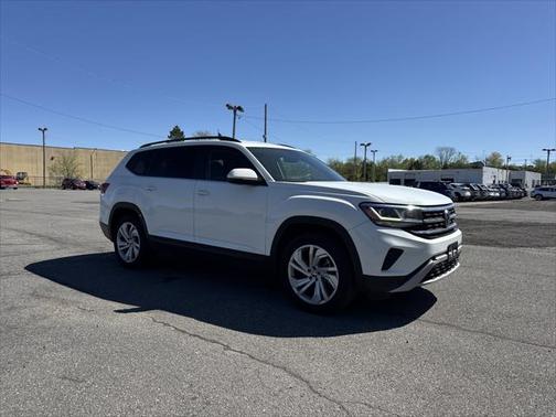 2022 Volkswagen Atlas 3.6L SE w/Technology