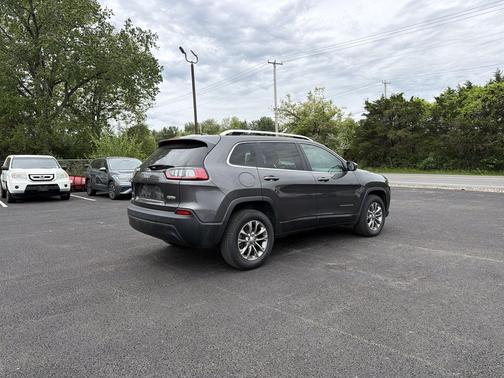 Granite Crystal Metallic Clearcoat 2019 Jeep Cherokee Latitude Plus
