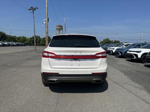 2017 Lincoln MKX Select