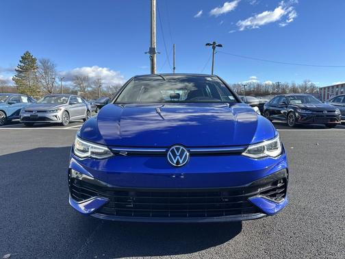 2024 Volkswagen Golf R 2.0T Manual