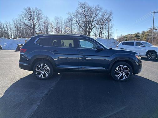 2021 Volkswagen Atlas 3.6L SEL Premium