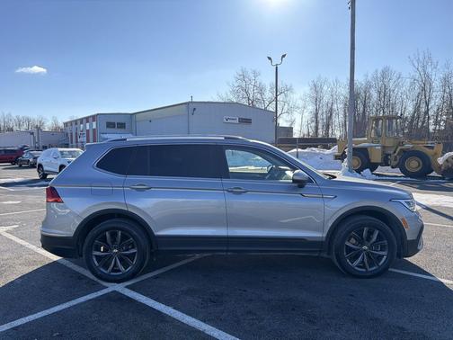 2023 Volkswagen Tiguan 2.0T SE 4MOTION