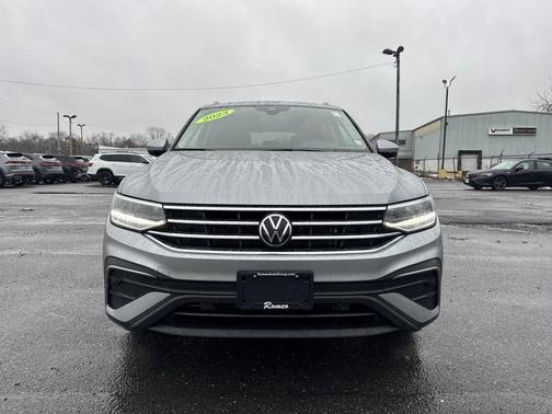 2023 Volkswagen Tiguan 2.0T SE 4MOTION
