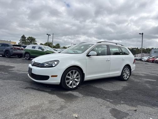 2014 Volkswagen Jetta SportWagen Auto SE w/Sunroof