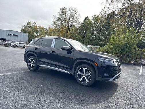 2025 Volkswagen Tiguan 2.0T SE 4MOTION