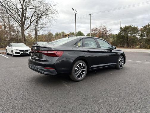 2026 Volkswagen Jetta 1.4T SE