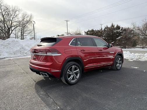 2024 Volkswagen Atlas Cross Sport 2.0T SEL