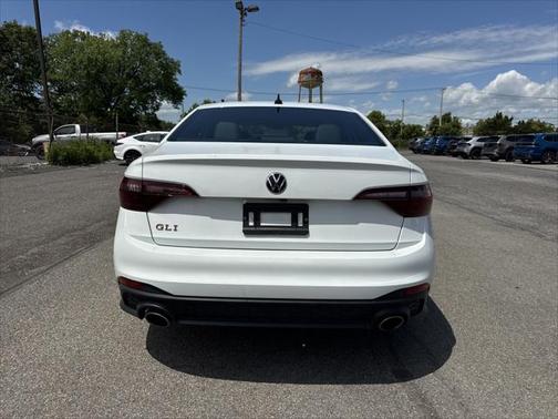 2024 Volkswagen Jetta GLI 2.0T Autobahn