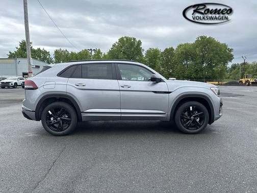 2025 Volkswagen Atlas Cross Sport 2.0T SEL