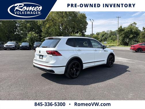 Opal White Pearl 2024 Volkswagen Tiguan 2.0T SE R-Line Black 4MOTION