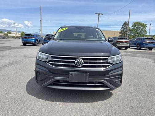 2024 Volkswagen Tiguan 2.0T SE 4MOTION
