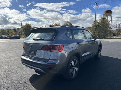 2024 Volkswagen Taos 1.5T S