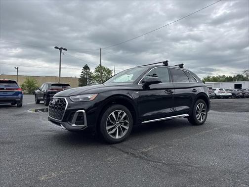 2023 Audi Q5 45 S line Premium Plus