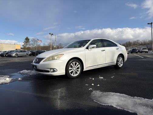 2011 Lexus ES 350 Base