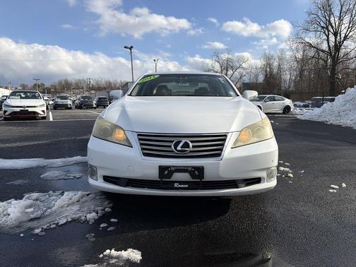 2011 Lexus ES 350 Base