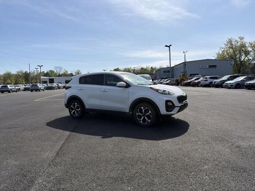 Clear White 2020 Kia Sportage LX