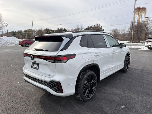 2026 Volkswagen Tiguan 2.0T SE R-Line Black 4MOTION