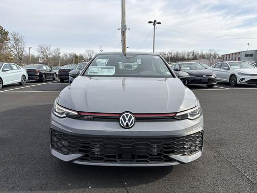 2026 Volkswagen Golf GTI 2.0T SE DSG
